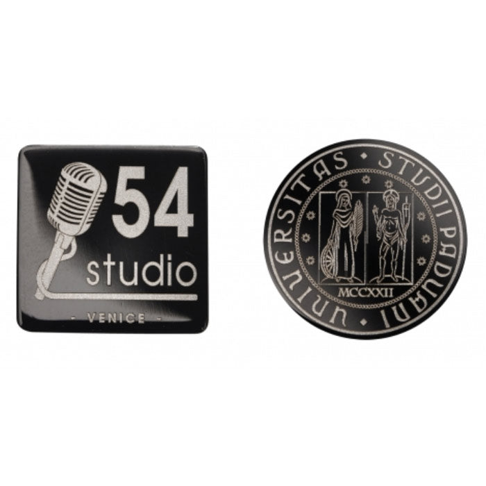 DC068 Spille in ottone con marcatura laser e verniciatura